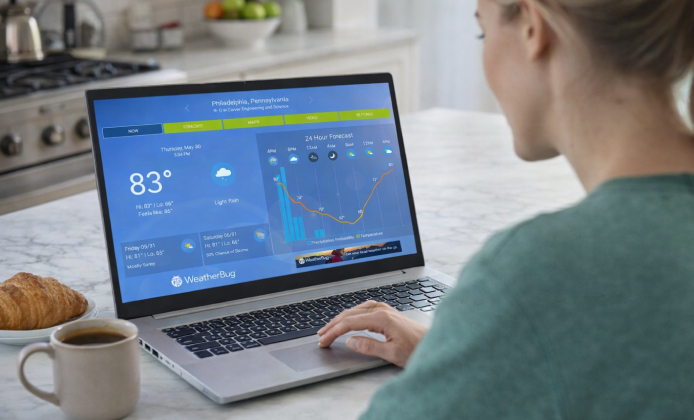 WeatherBug on Laptop: Compare Locations, Track Radar, and Customize Notifications